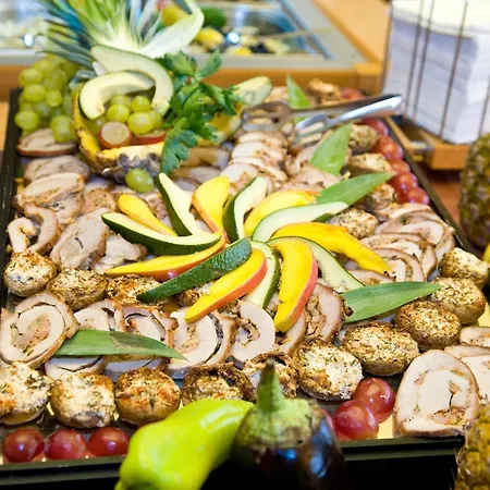 ホテル Nessebar 3*